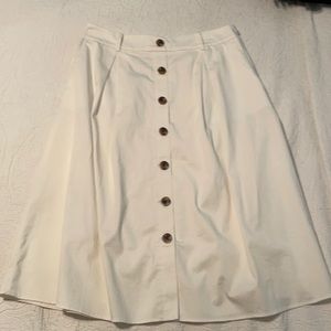 MIDI Skirt with pockets NWOT